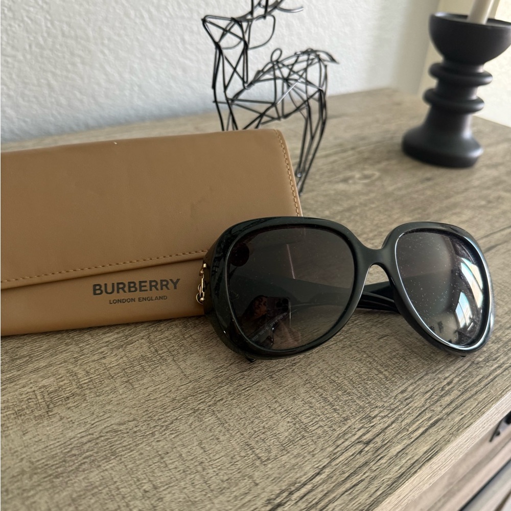 Burberry Black Sunglasses